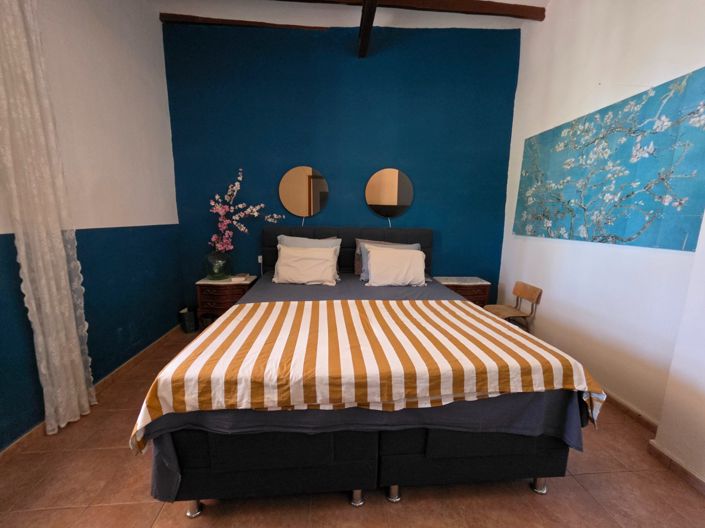 Image No.16-6 Bed Country House for sale