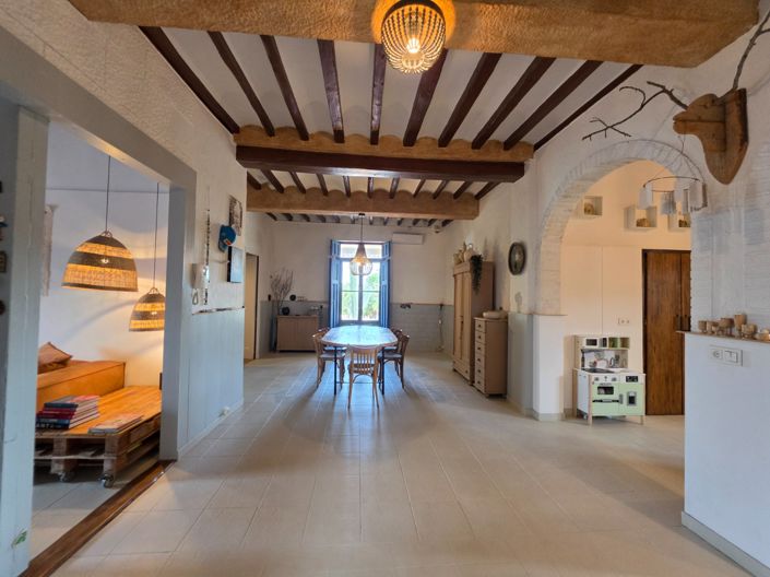 Image No.19-6 Bed Country House for sale