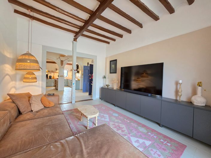 Image No.20-6 Bed Country House for sale