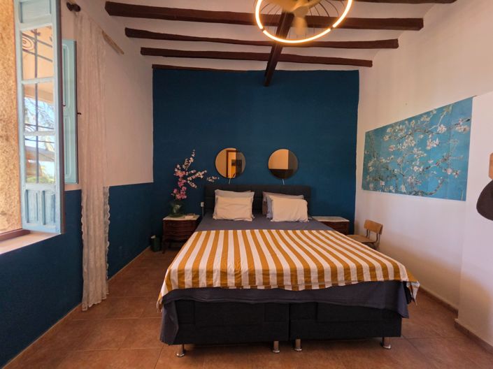 Image No.28-6 Bed Country House for sale