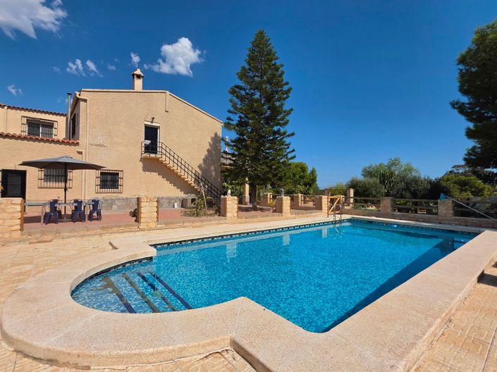 Image No.3-Casa de campo con 6 dormitorios en venta