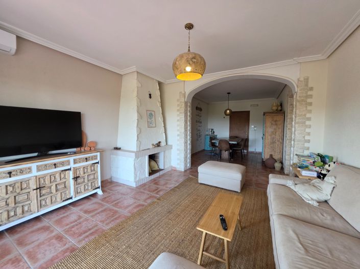 Image No.31-6 Bed Country House for sale