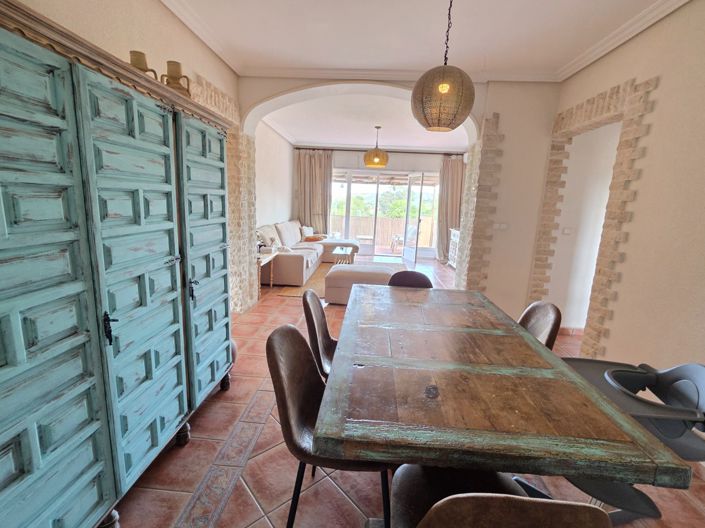 Image No.33-6 Bed Country House for sale