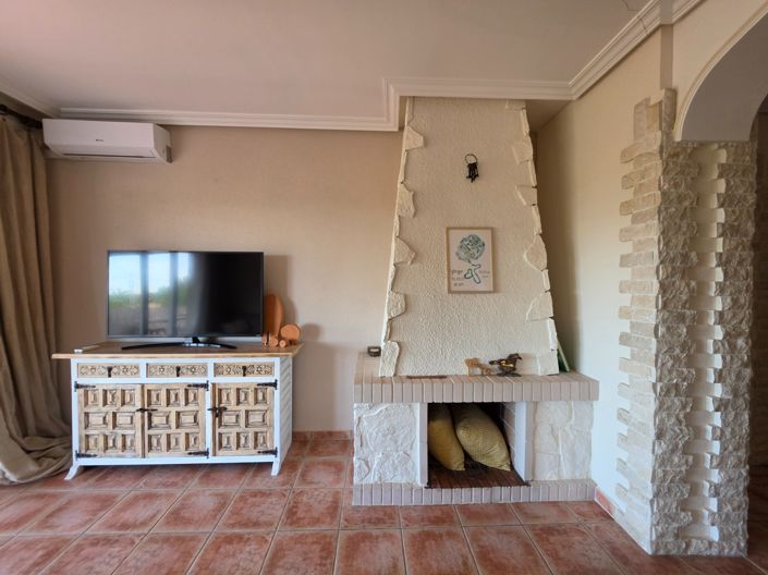 Image No.35-6 Bed Country House for sale