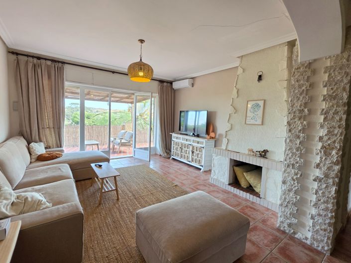 Image No.45-6 Bed Country House for sale