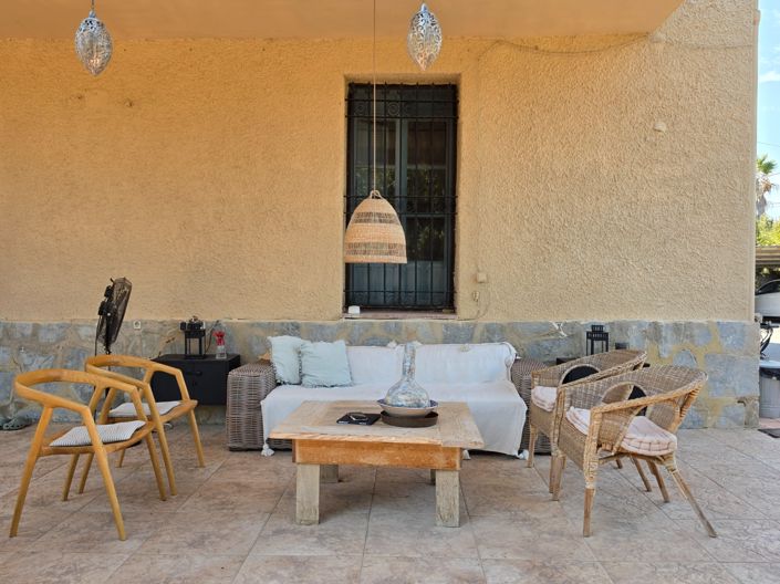 Image No.5-6 Bed Country House for sale