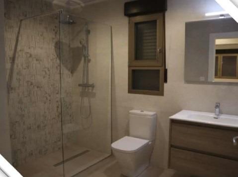 Image No.3-3 Bed Property for sale