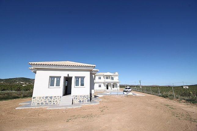 Image No.17-4 Bed Villa for sale