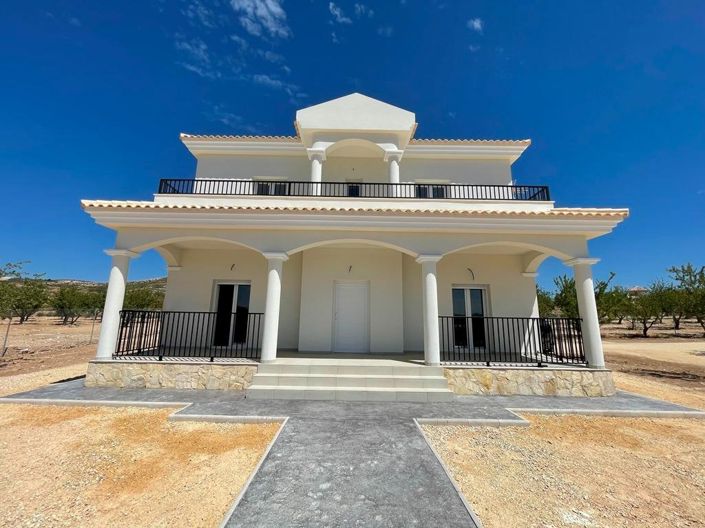 Image No.10-4 Bed Villa for sale
