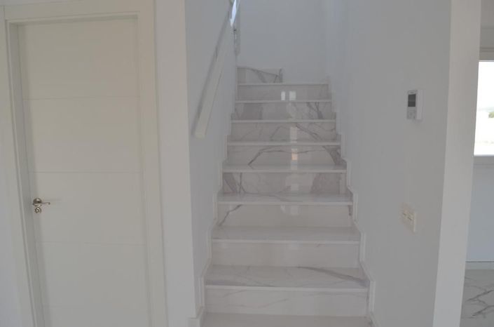 Image No.29-4 Bed Villa for sale