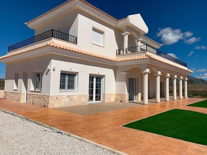 Image No.3-4 Bed Villa for sale