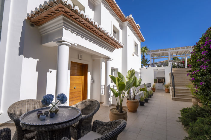 Image No.12-4 Bed Villa for sale