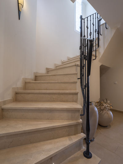 Image No.46-4 Bed Villa for sale