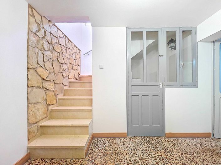 Image No.20-3 Bed Townhouse for sale