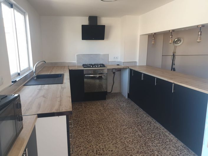 Image No.8-3 Bed Townhouse for sale