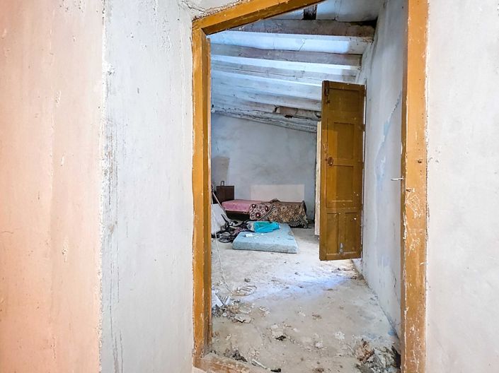 Image No.36-6 Bed Townhouse for sale