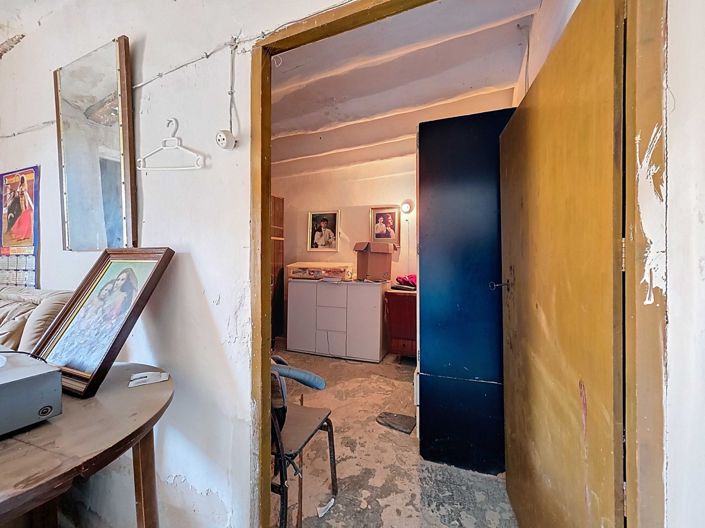 Image No.5-6 Bed Townhouse for sale