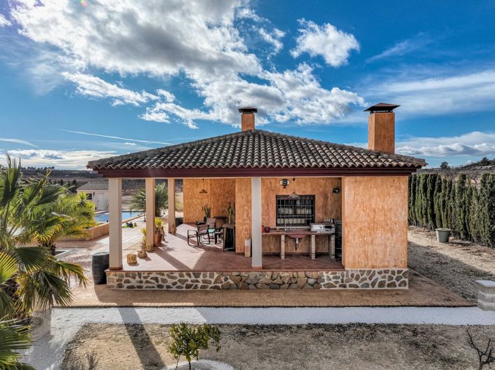 Image No.27-4 Bed Villa for sale