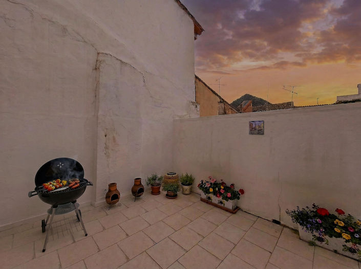 Image No.24-3 Bed Townhouse for sale