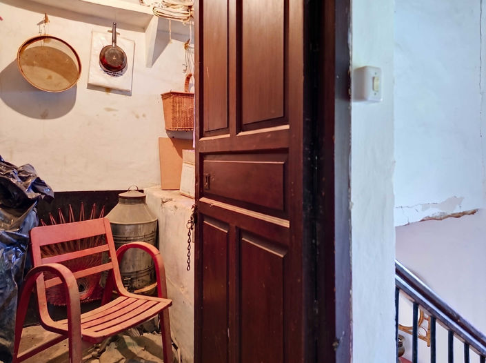 Image No.25-6 Bed Country House for sale