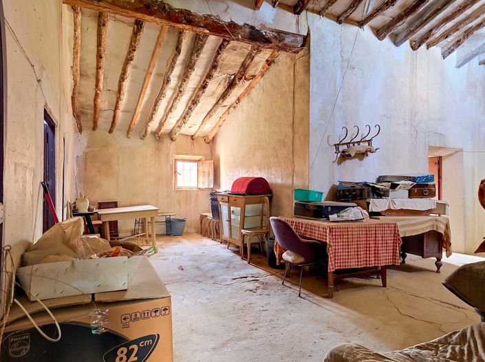 Image No.26-6 Bed Country House for sale
