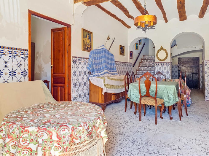 Image No.4-6 Bed Country House for sale