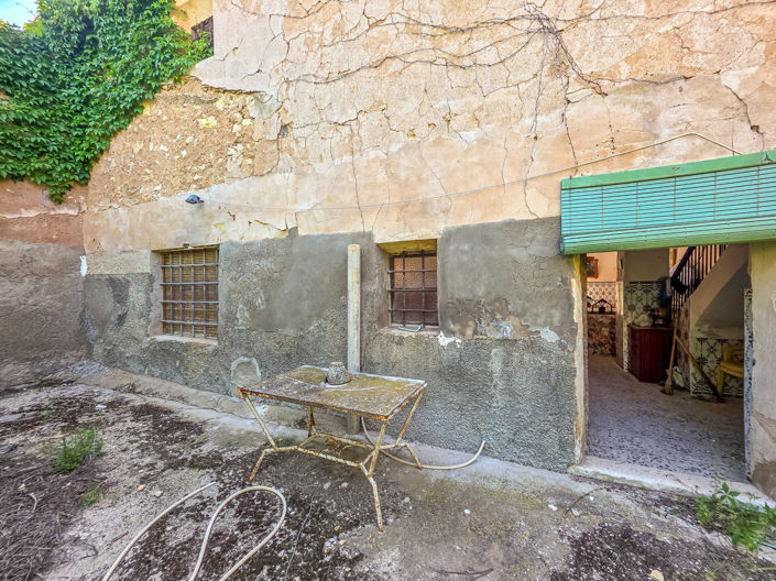 Image No.40-6 Bed Country House for sale