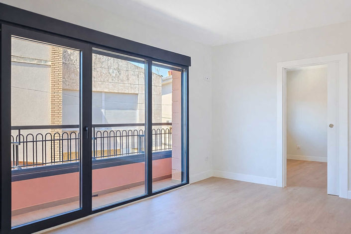 Image No.49-7 Bed Townhouse for sale