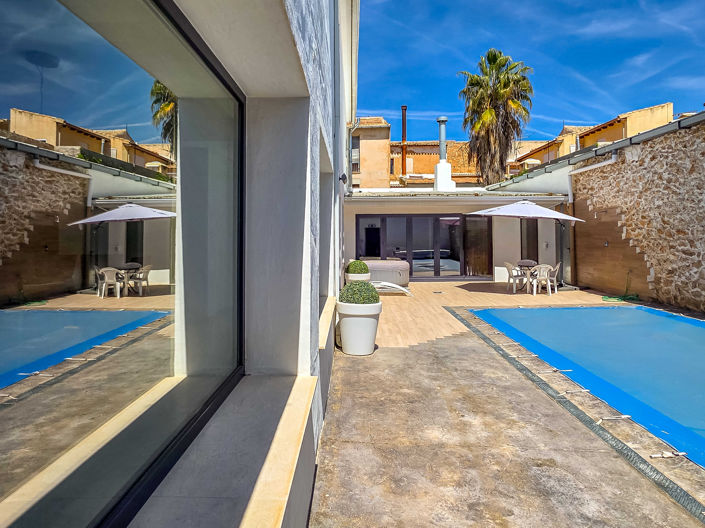 Image No.5-7 Bed Townhouse for sale