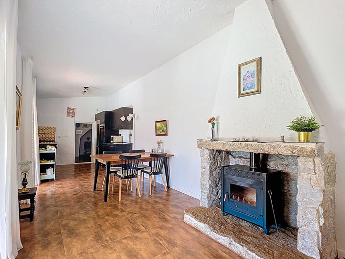 Image No.19-4 Bed Country House for sale