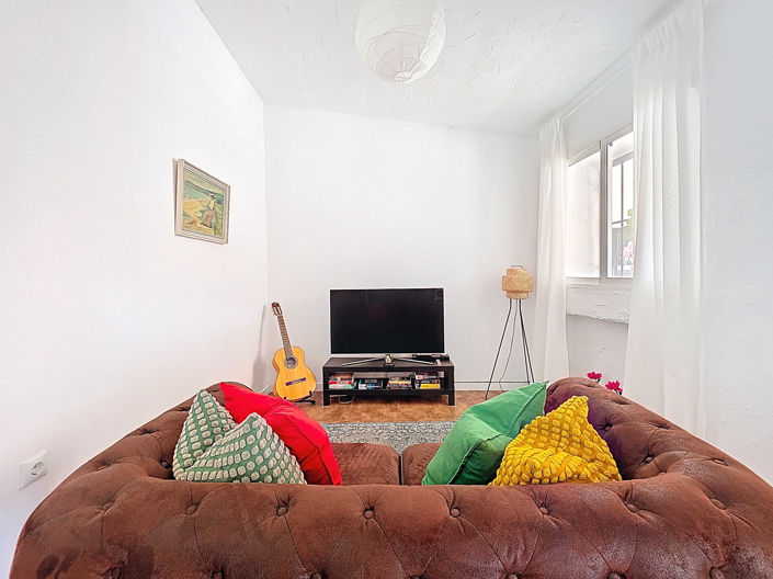 Image No.22-4 Bed Country House for sale