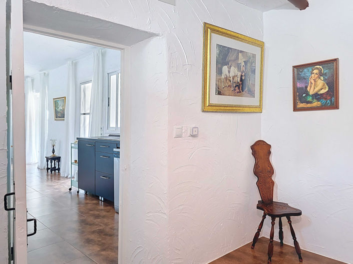 Image No.26-4 Bed Country House for sale