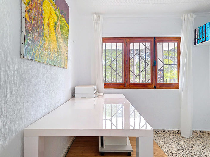 Image No.31-5 Bed Villa for sale