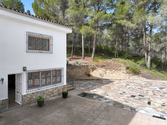 Image No.45-5 Bed Villa for sale