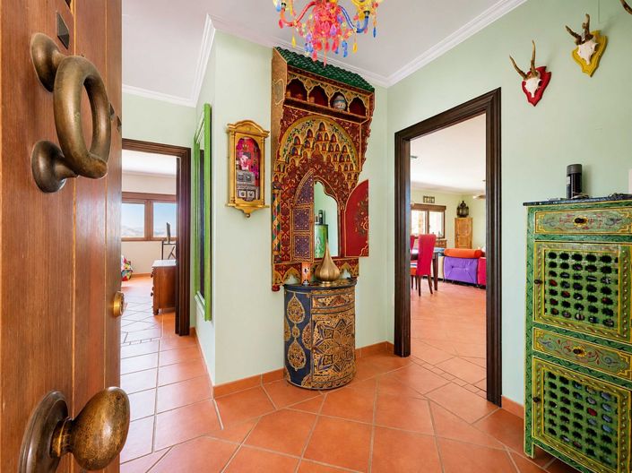 Image No.13-3 Bed Country House for sale