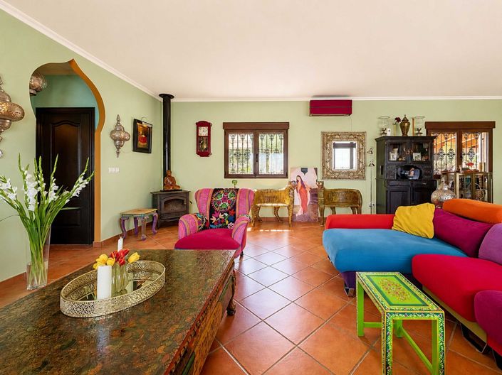 Image No.21-3 Bed Country House for sale