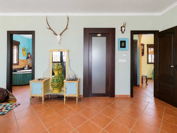 Image No.28-3 Bed Country House for sale