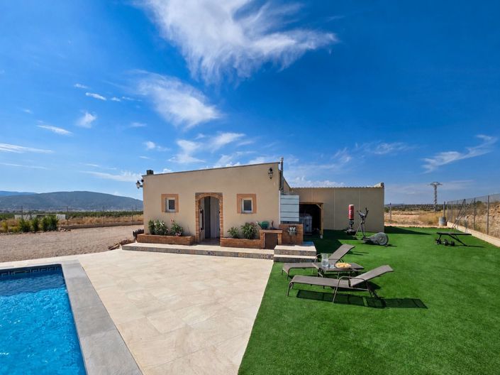 Image No.39-3 Bed Villa for sale