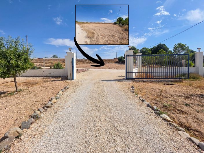 Image No.4-3 Bed Villa for sale