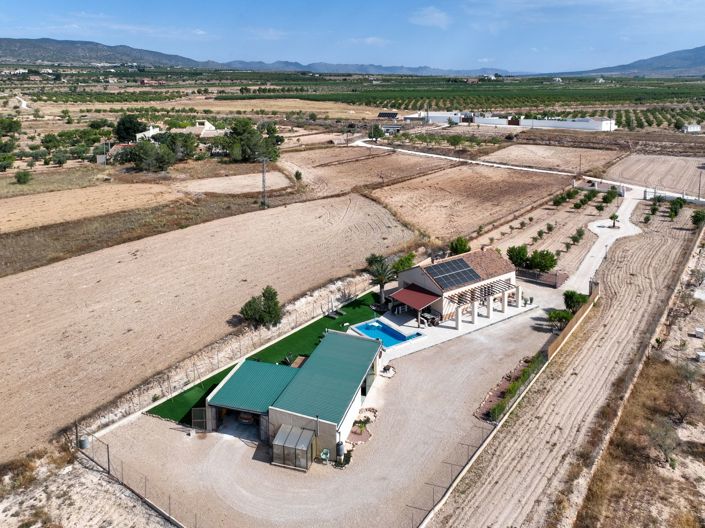Image No.6-3 Bed Villa for sale