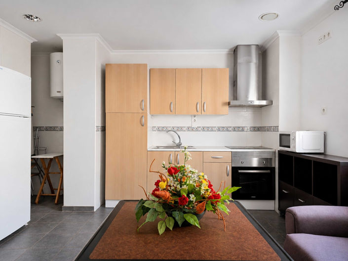 Image No.19-3 Bed Commercial for sale