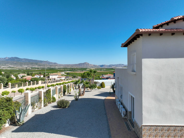 Image No.10-3 Bed Villa for sale