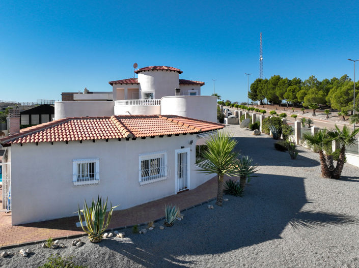 Image No.11-3 Bed Villa for sale