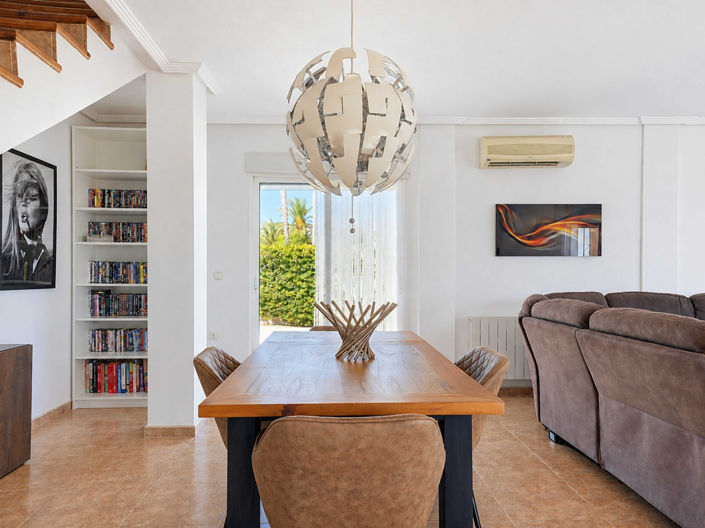 Image No.30-3 Bed Villa for sale