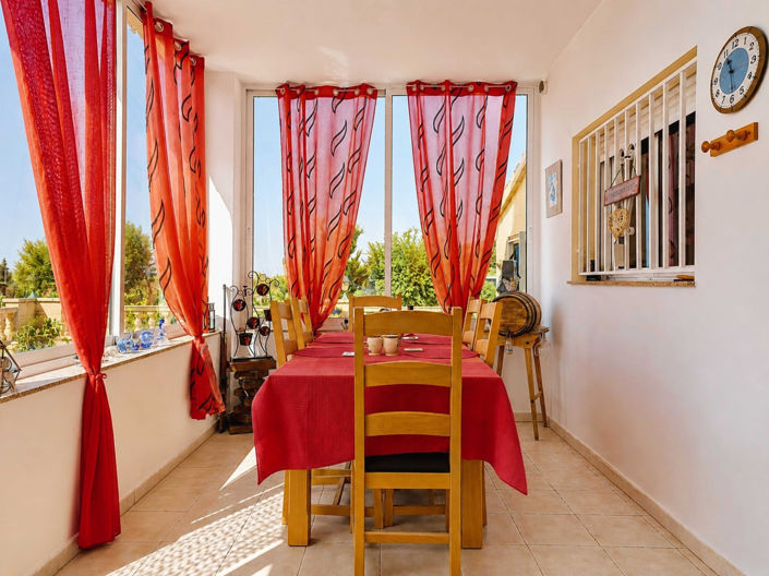 Image No.10-3 Bed Villa for sale