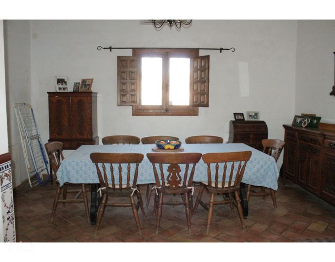 Image No.14-Maison de campagne de 5 chambres à vendre