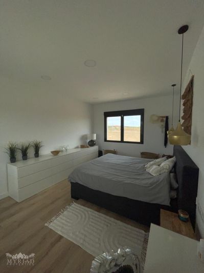 Image No.29-3 Bed Townhouse for sale