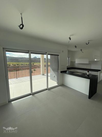 Image No.9-3 Bed Villa for sale