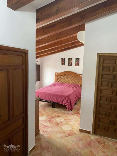 Image No.23-5 Bed Villa for sale
