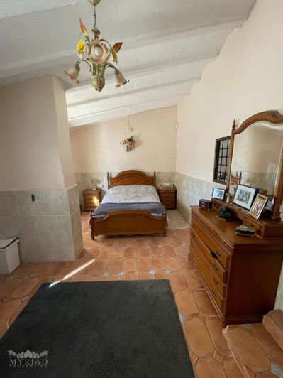 Image No.23-Casa de campo con 6 dormitorios en venta